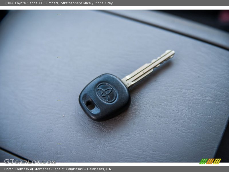 Stratosphere Mica / Stone Gray 2004 Toyota Sienna XLE Limited