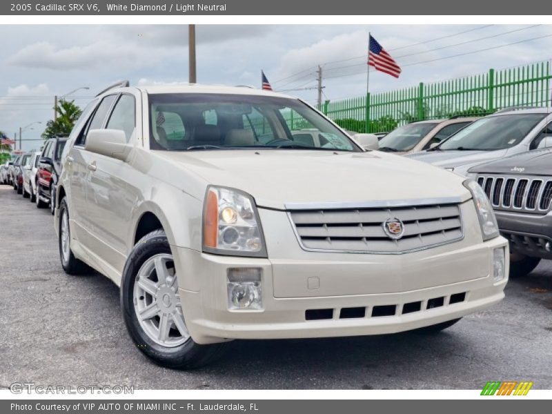 White Diamond / Light Neutral 2005 Cadillac SRX V6