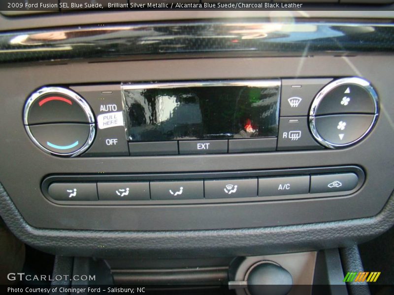 Brilliant Silver Metallic / Alcantara Blue Suede/Charcoal Black Leather 2009 Ford Fusion SEL Blue Suede