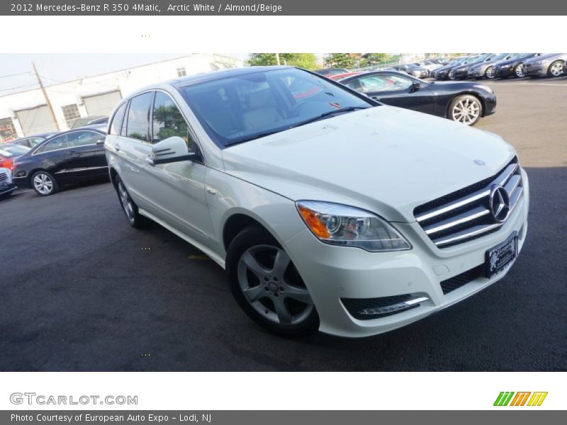 Arctic White / Almond/Beige 2012 Mercedes-Benz R 350 4Matic