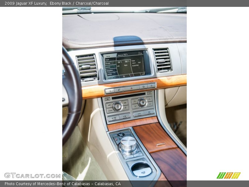 Ebony Black / Charcoal/Charcoal 2009 Jaguar XF Luxury