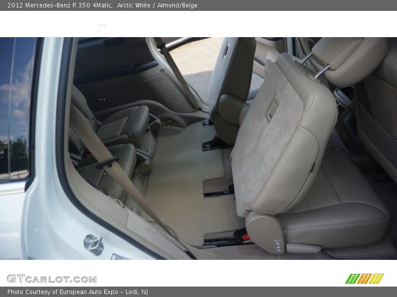 Arctic White / Almond/Beige 2012 Mercedes-Benz R 350 4Matic