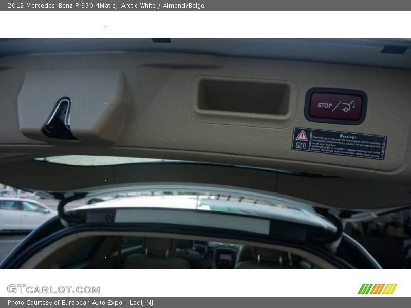Arctic White / Almond/Beige 2012 Mercedes-Benz R 350 4Matic