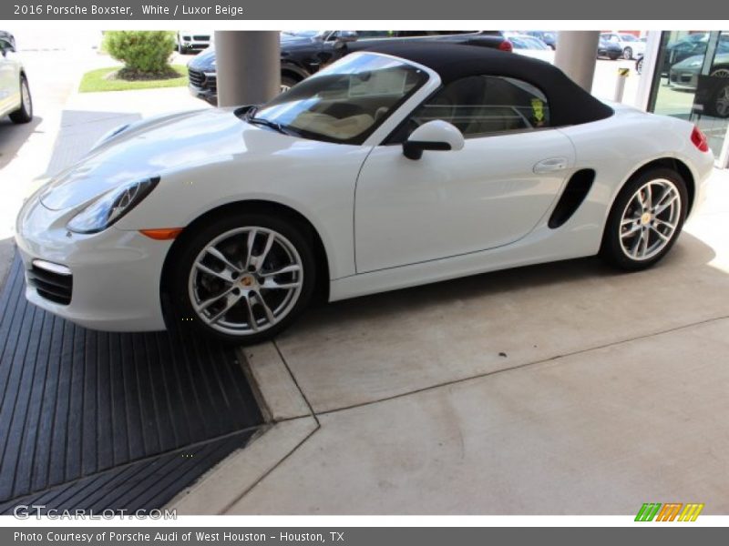 White / Luxor Beige 2016 Porsche Boxster