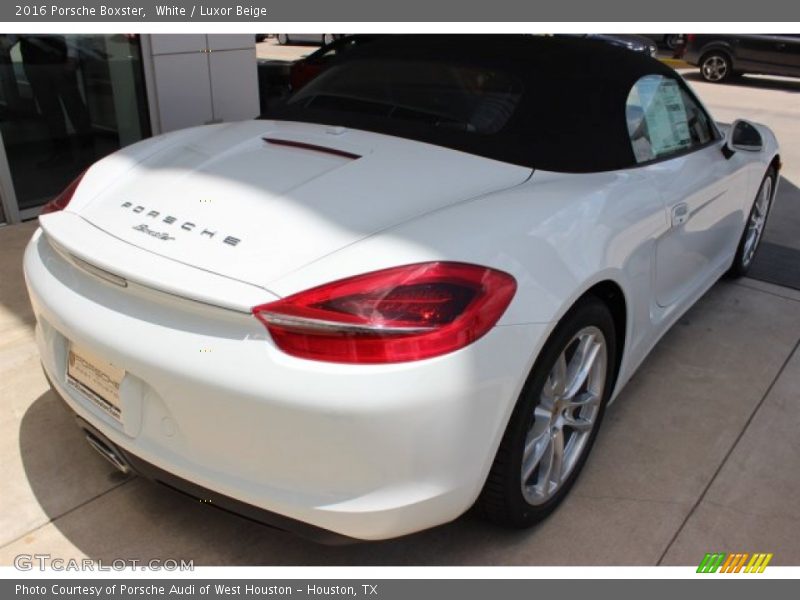 White / Luxor Beige 2016 Porsche Boxster
