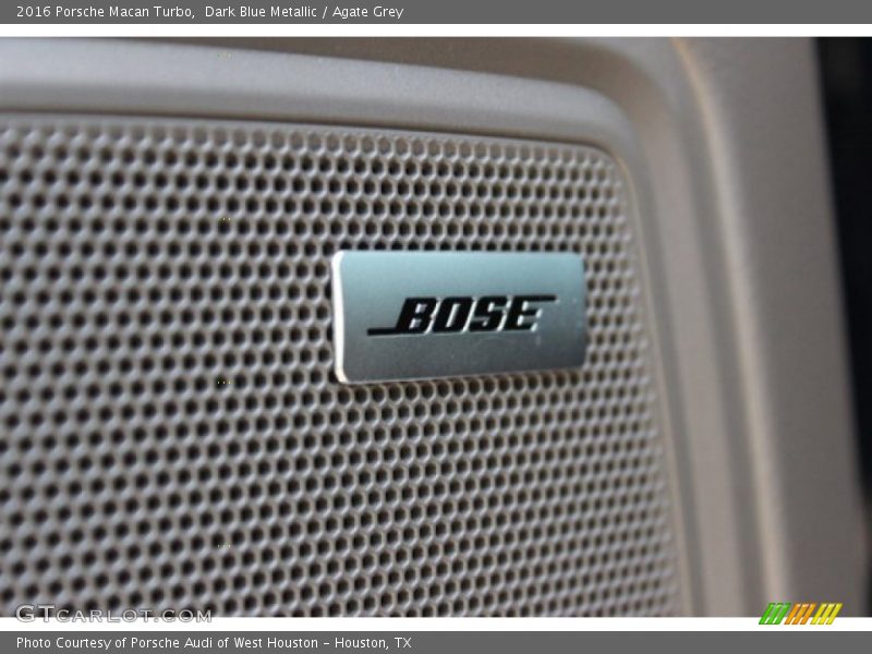 Dark Blue Metallic / Agate Grey 2016 Porsche Macan Turbo