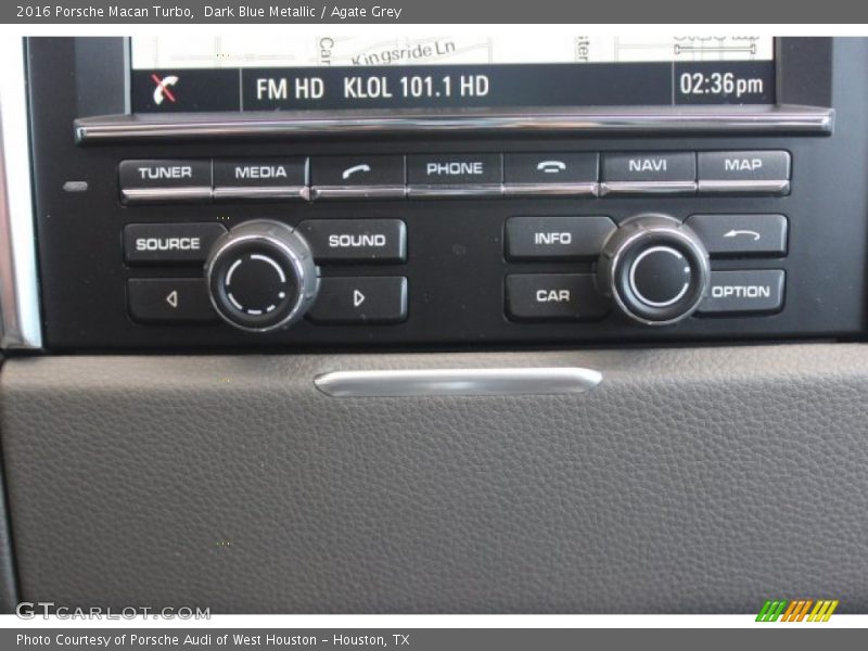 Dark Blue Metallic / Agate Grey 2016 Porsche Macan Turbo