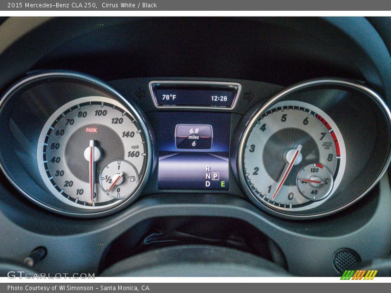 Cirrus White / Black 2015 Mercedes-Benz CLA 250