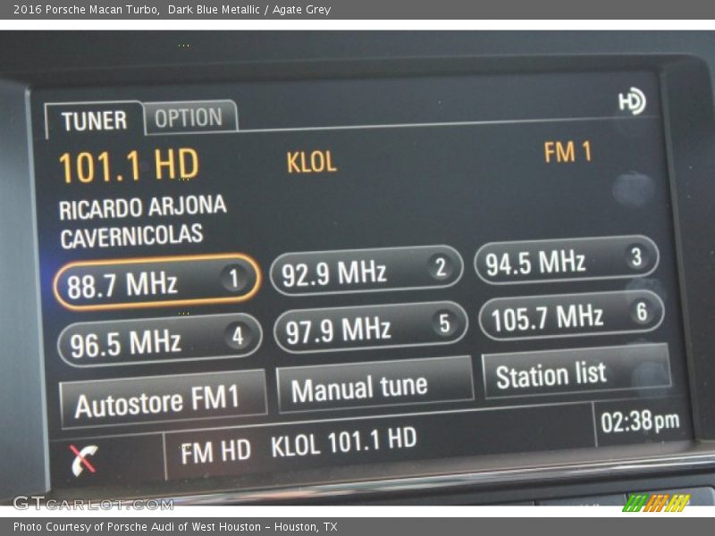 Dark Blue Metallic / Agate Grey 2016 Porsche Macan Turbo