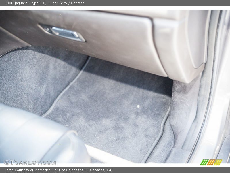 Lunar Grey / Charcoal 2008 Jaguar S-Type 3.0