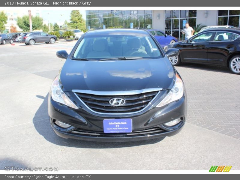 Midnight Black / Gray 2013 Hyundai Sonata GLS