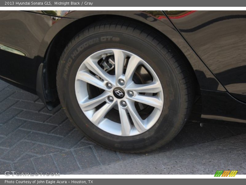 Midnight Black / Gray 2013 Hyundai Sonata GLS