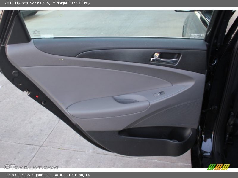 Midnight Black / Gray 2013 Hyundai Sonata GLS