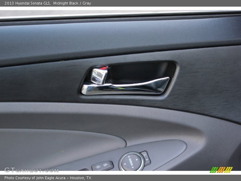 Midnight Black / Gray 2013 Hyundai Sonata GLS