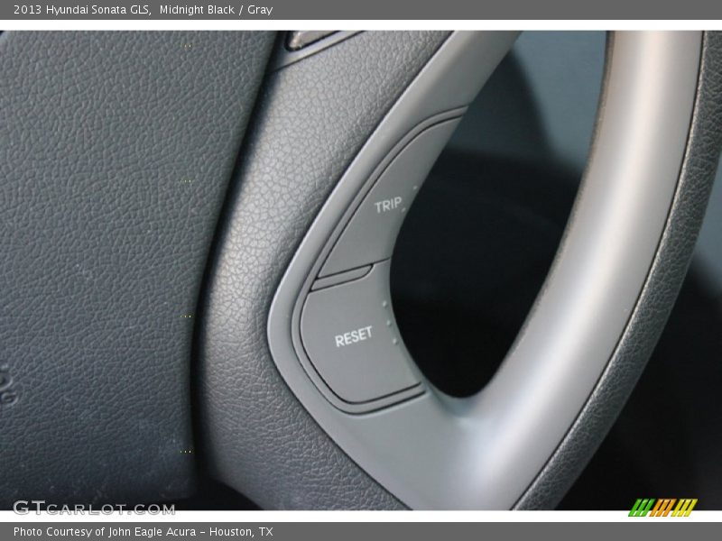 Midnight Black / Gray 2013 Hyundai Sonata GLS