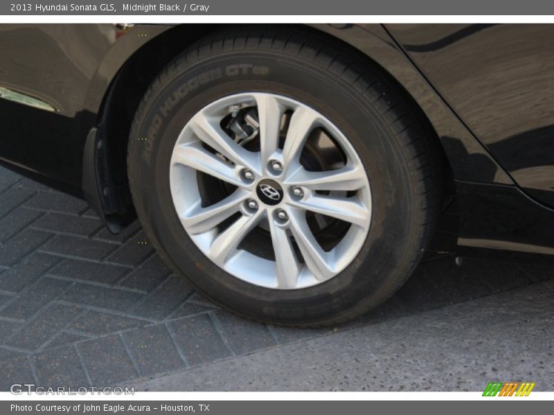 Midnight Black / Gray 2013 Hyundai Sonata GLS
