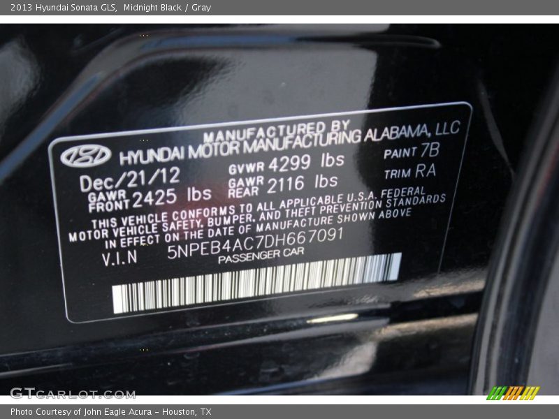 Midnight Black / Gray 2013 Hyundai Sonata GLS
