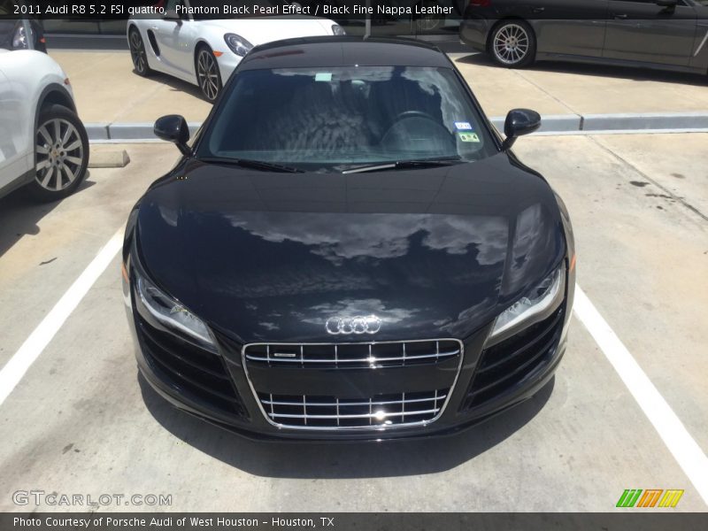 Phantom Black Pearl Effect / Black Fine Nappa Leather 2011 Audi R8 5.2 FSI quattro