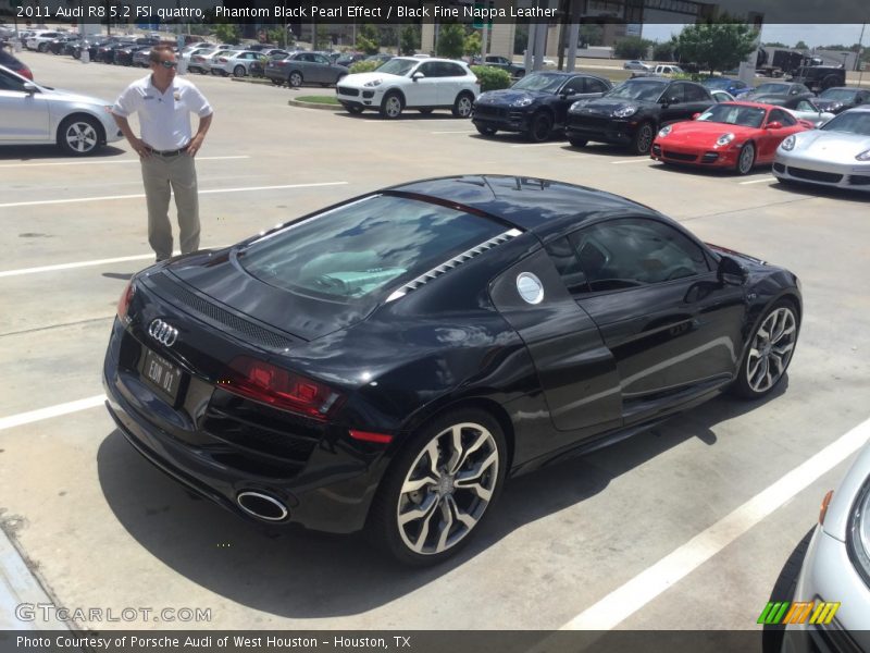 Phantom Black Pearl Effect / Black Fine Nappa Leather 2011 Audi R8 5.2 FSI quattro