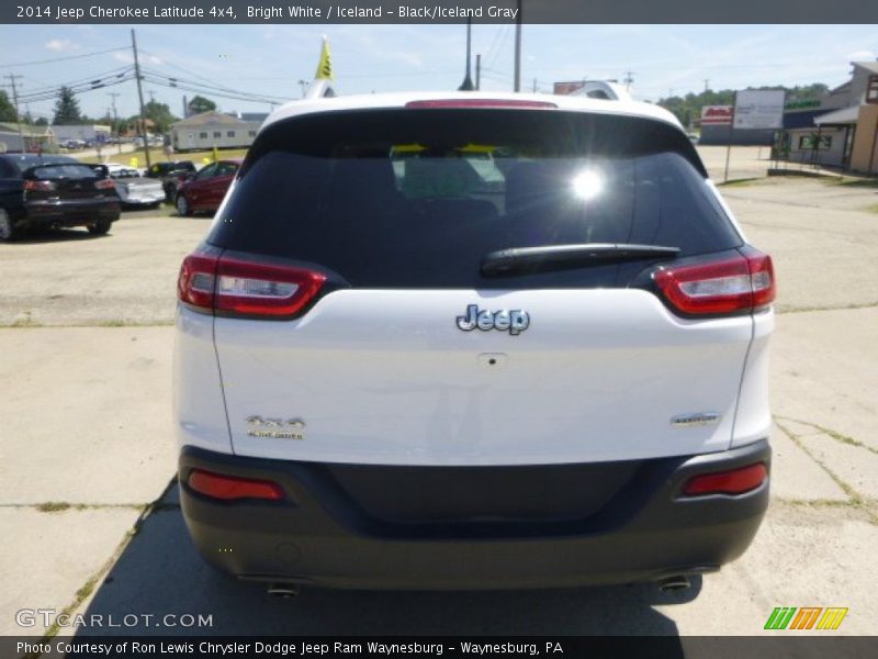 Bright White / Iceland - Black/Iceland Gray 2014 Jeep Cherokee Latitude 4x4
