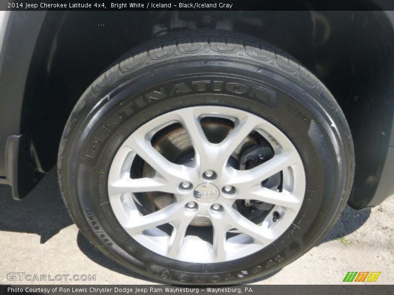 Bright White / Iceland - Black/Iceland Gray 2014 Jeep Cherokee Latitude 4x4
