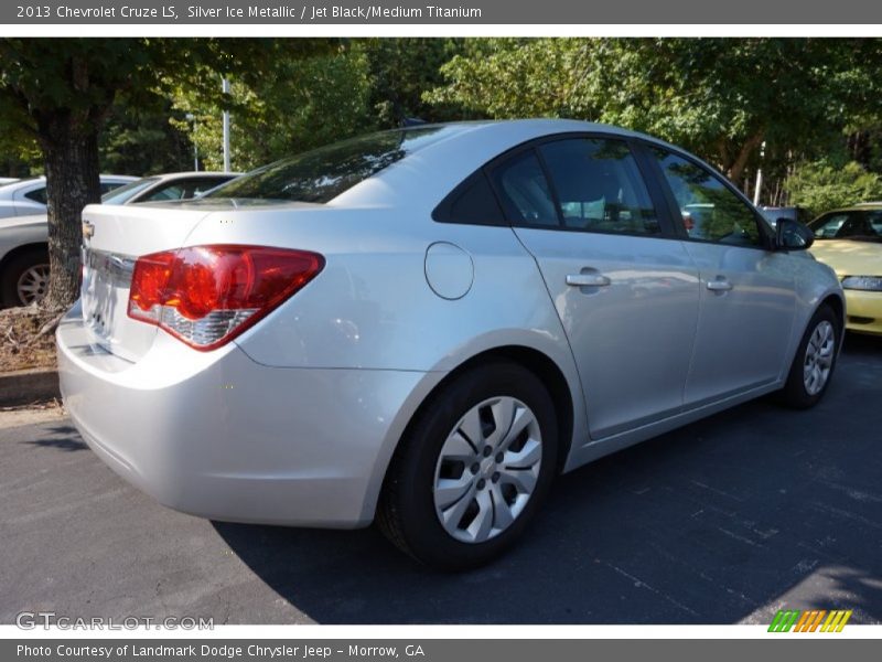 Silver Ice Metallic / Jet Black/Medium Titanium 2013 Chevrolet Cruze LS