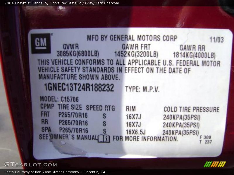 Sport Red Metallic / Gray/Dark Charcoal 2004 Chevrolet Tahoe LS