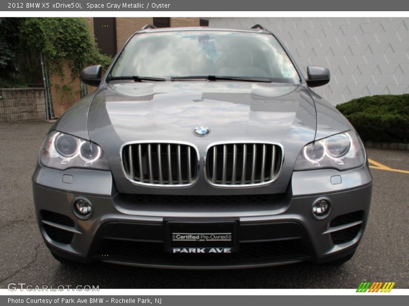 Space Gray Metallic / Oyster 2012 BMW X5 xDrive50i