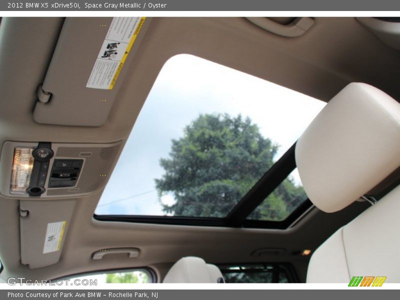 Space Gray Metallic / Oyster 2012 BMW X5 xDrive50i