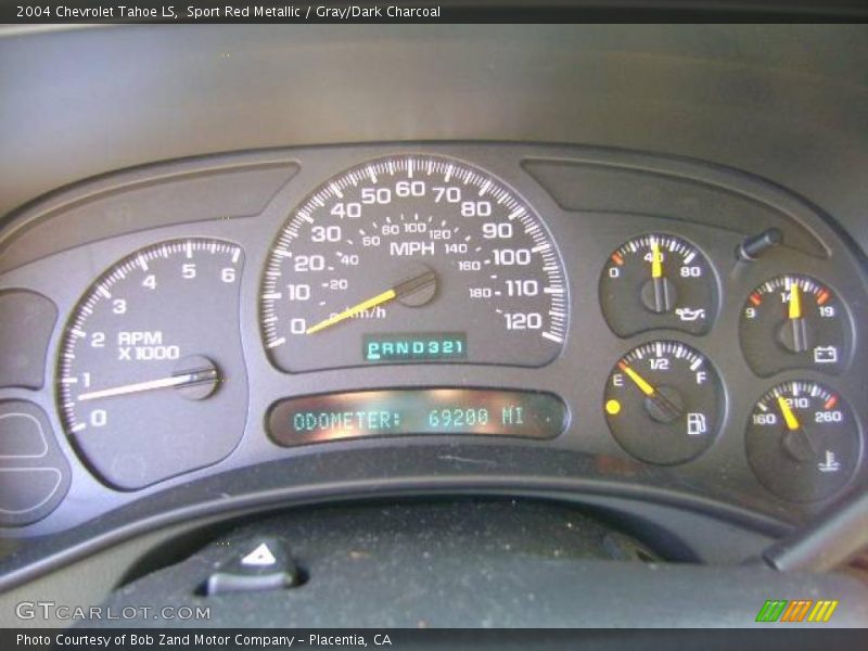 Sport Red Metallic / Gray/Dark Charcoal 2004 Chevrolet Tahoe LS
