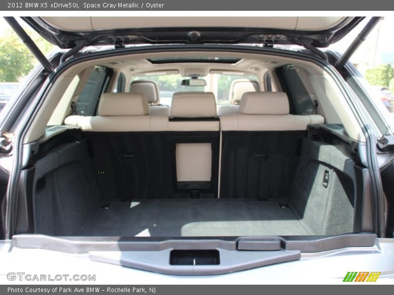 Space Gray Metallic / Oyster 2012 BMW X5 xDrive50i