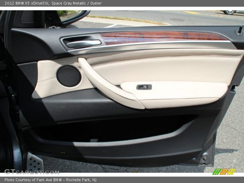 Space Gray Metallic / Oyster 2012 BMW X5 xDrive50i