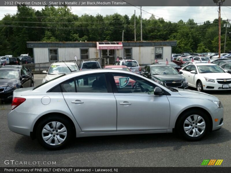 Silver Ice Metallic / Jet Black/Medium Titanium 2012 Chevrolet Cruze LS