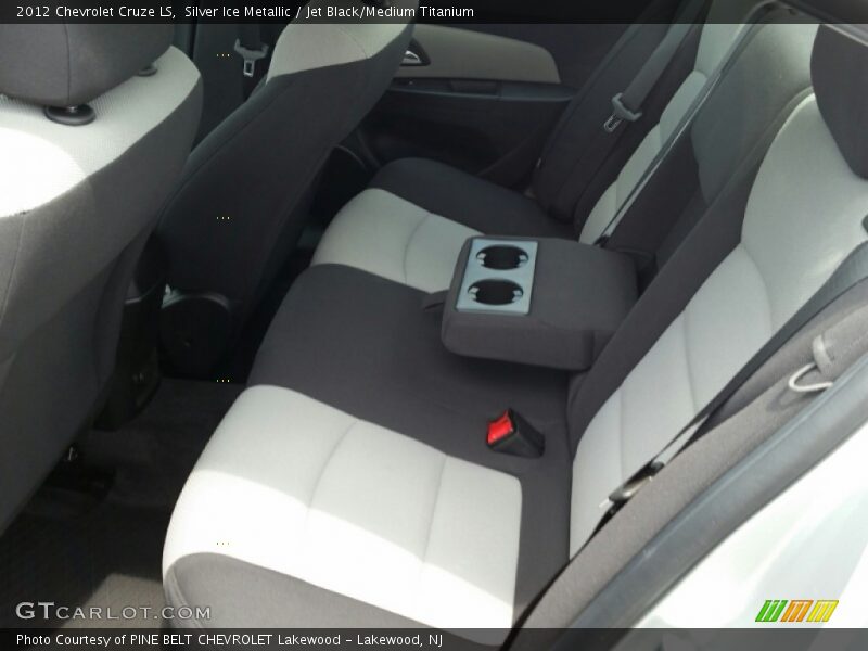 Silver Ice Metallic / Jet Black/Medium Titanium 2012 Chevrolet Cruze LS