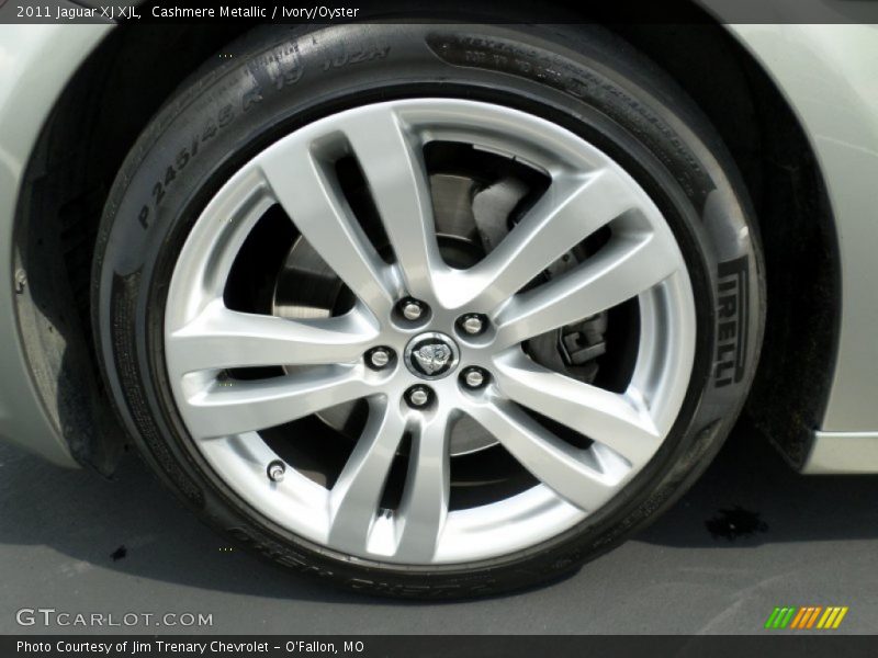 Cashmere Metallic / Ivory/Oyster 2011 Jaguar XJ XJL