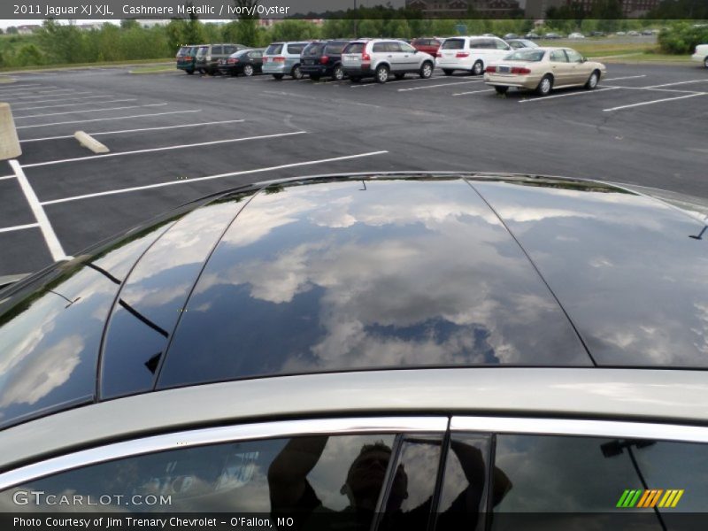 Cashmere Metallic / Ivory/Oyster 2011 Jaguar XJ XJL