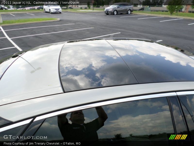 Cashmere Metallic / Ivory/Oyster 2011 Jaguar XJ XJL