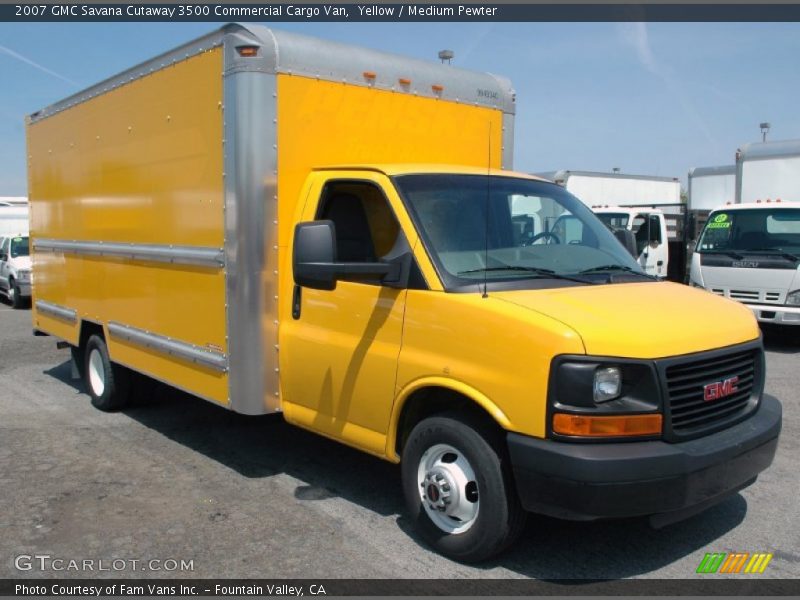 Yellow / Medium Pewter 2007 GMC Savana Cutaway 3500 Commercial Cargo Van