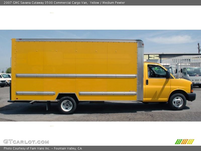 Yellow / Medium Pewter 2007 GMC Savana Cutaway 3500 Commercial Cargo Van