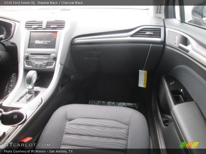 Shadow Black / Charcoal Black 2016 Ford Fusion SE