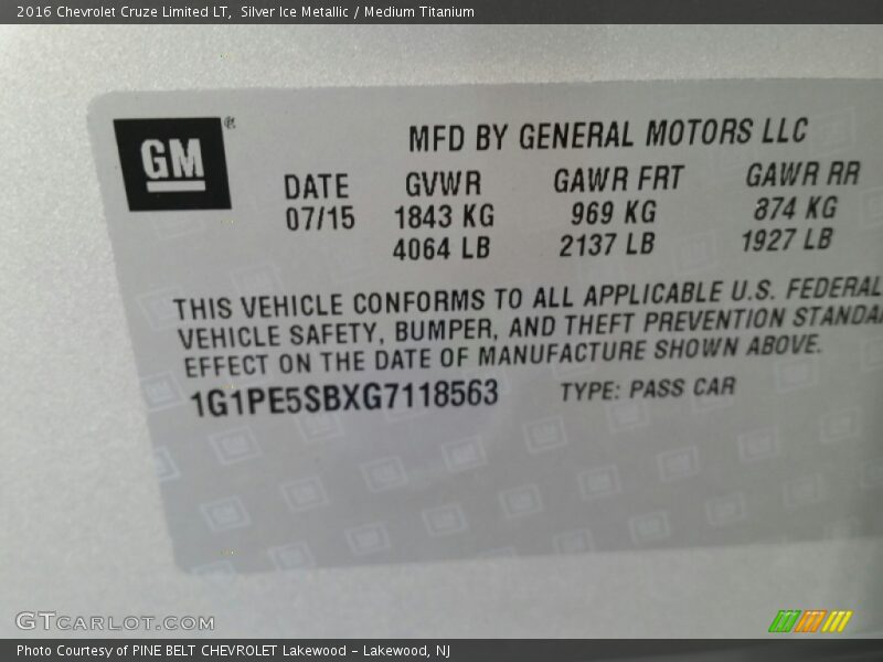 Silver Ice Metallic / Medium Titanium 2016 Chevrolet Cruze Limited LT