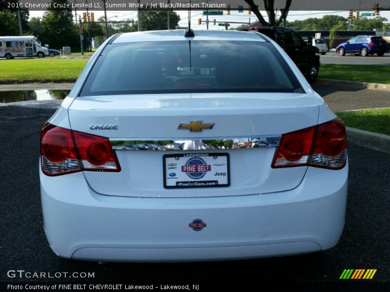 Summit White / Jet Black/Medium Titanium 2016 Chevrolet Cruze Limited LS
