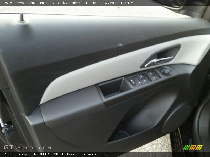 Black Granite Metallic / Jet Black/Medium Titanium 2016 Chevrolet Cruze Limited LS