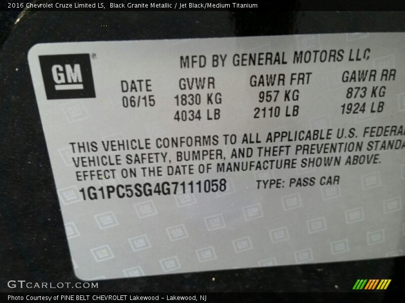 Black Granite Metallic / Jet Black/Medium Titanium 2016 Chevrolet Cruze Limited LS
