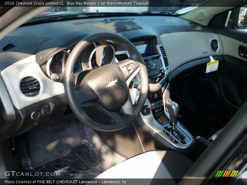 Blue Ray Metallic / Jet Black/Medium Titanium 2016 Chevrolet Cruze Limited LS