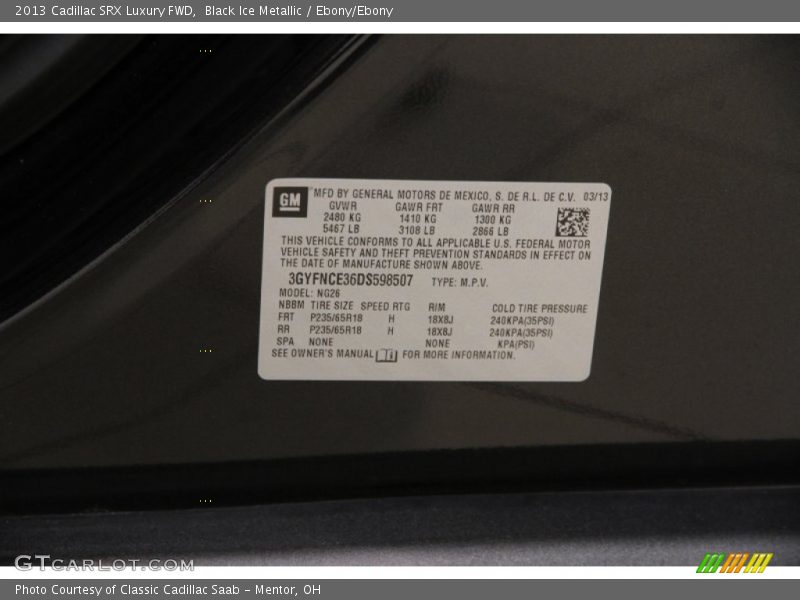 Black Ice Metallic / Ebony/Ebony 2013 Cadillac SRX Luxury FWD