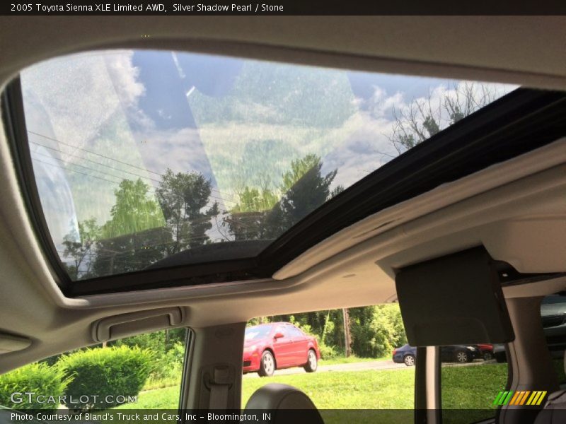 Silver Shadow Pearl / Stone 2005 Toyota Sienna XLE Limited AWD