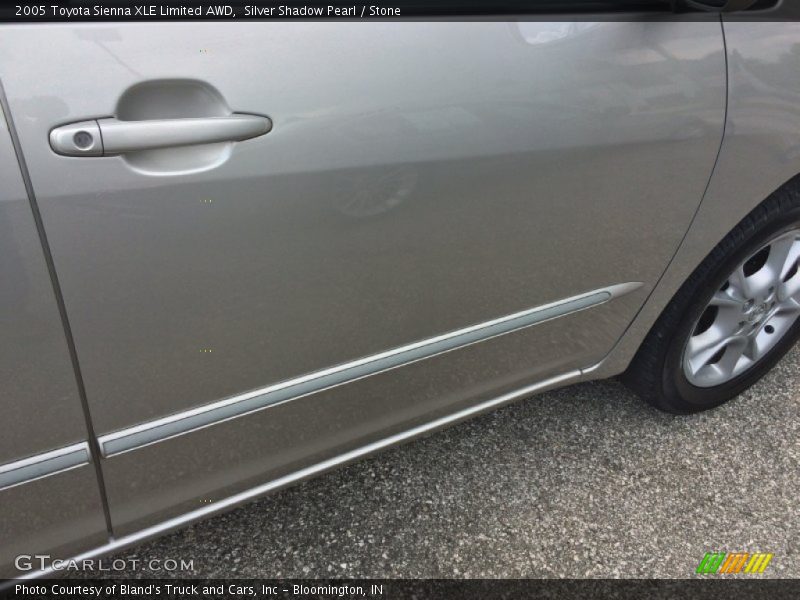 Silver Shadow Pearl / Stone 2005 Toyota Sienna XLE Limited AWD