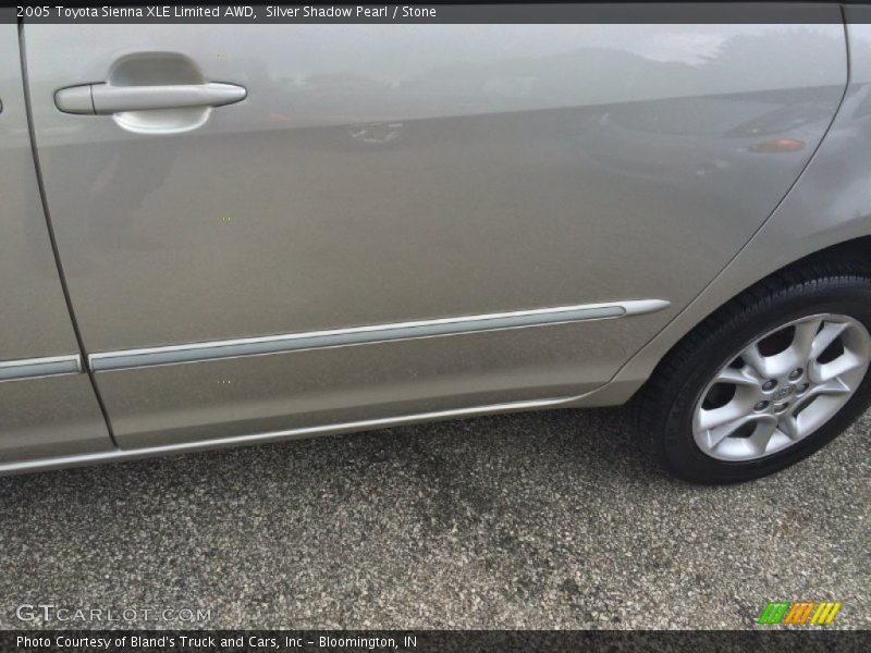 Silver Shadow Pearl / Stone 2005 Toyota Sienna XLE Limited AWD