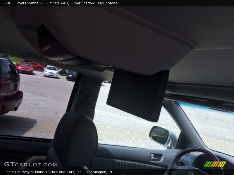 Silver Shadow Pearl / Stone 2005 Toyota Sienna XLE Limited AWD